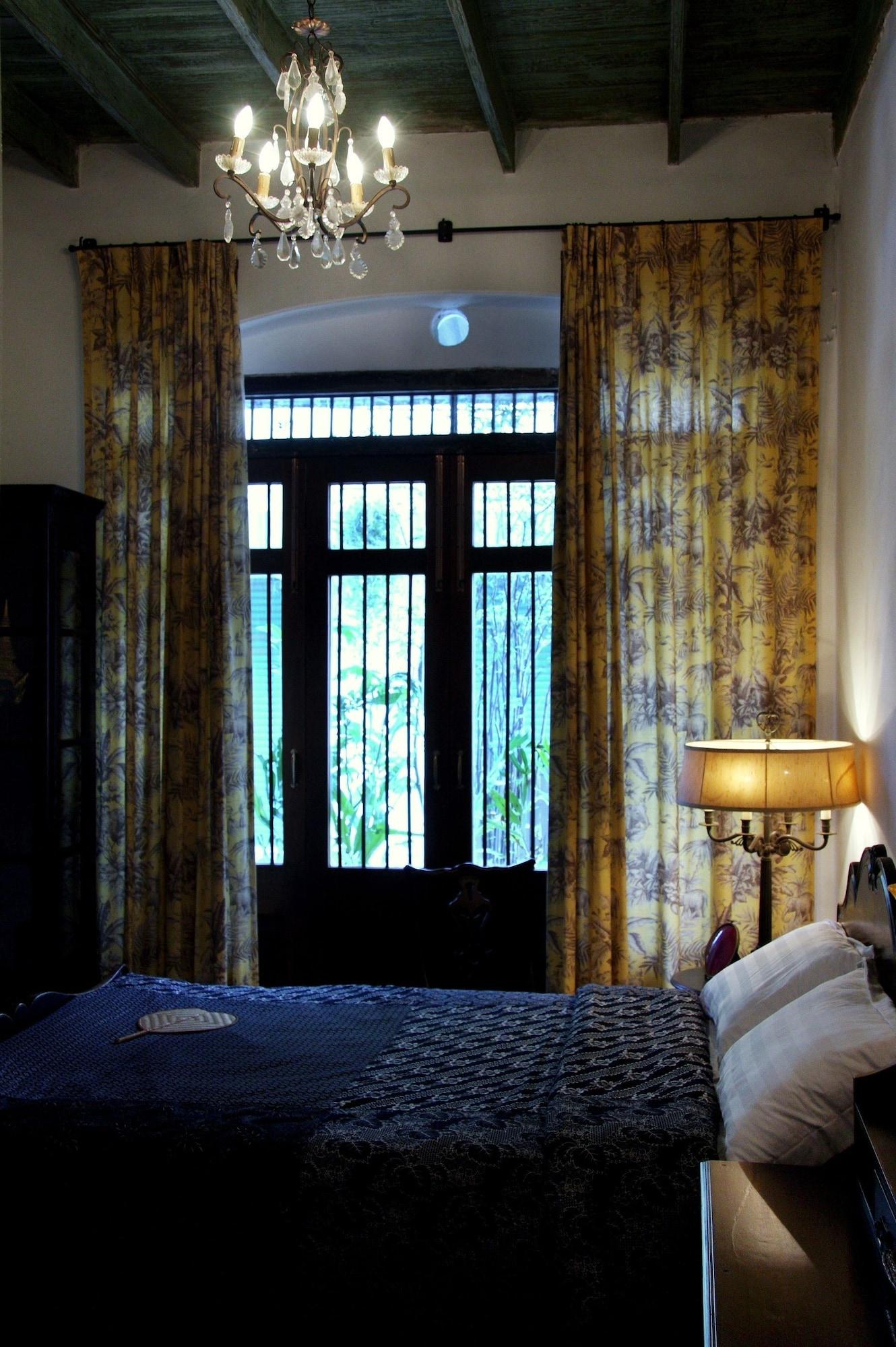 בנגקוק The Bhuthorn Bed & Breakfast מראה חיצוני תמונה