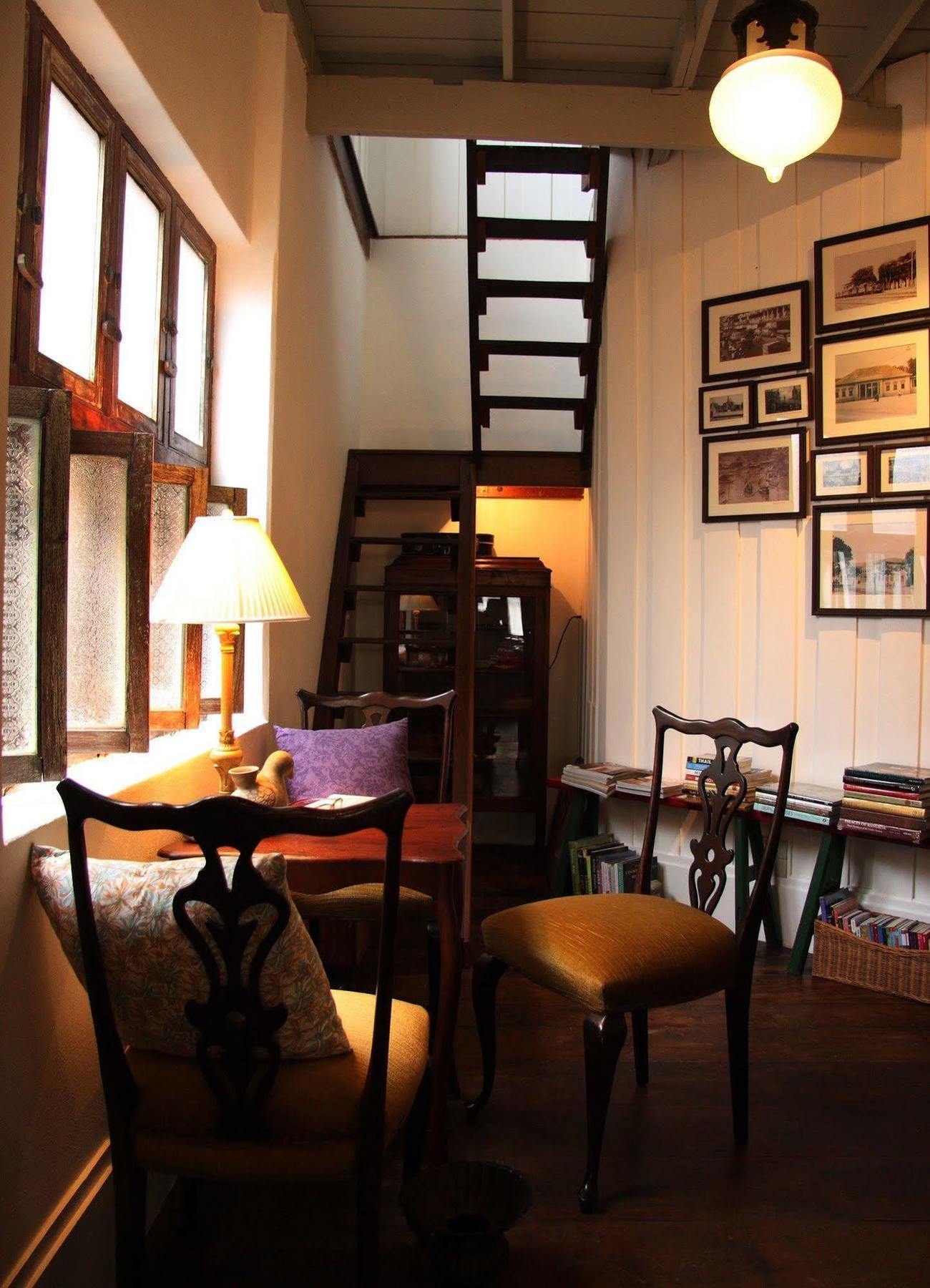 בנגקוק The Bhuthorn Bed & Breakfast מראה חיצוני תמונה